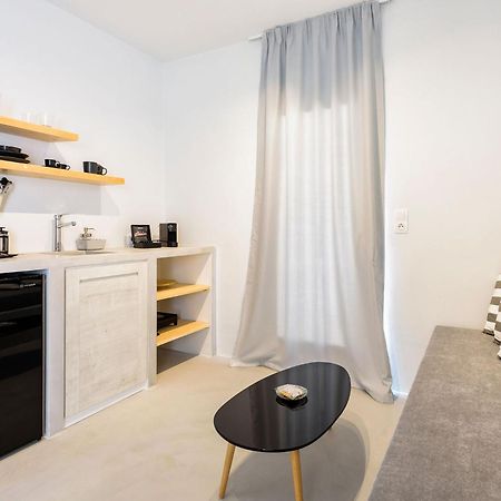Peven Suites Náousa Eksteriør bilde