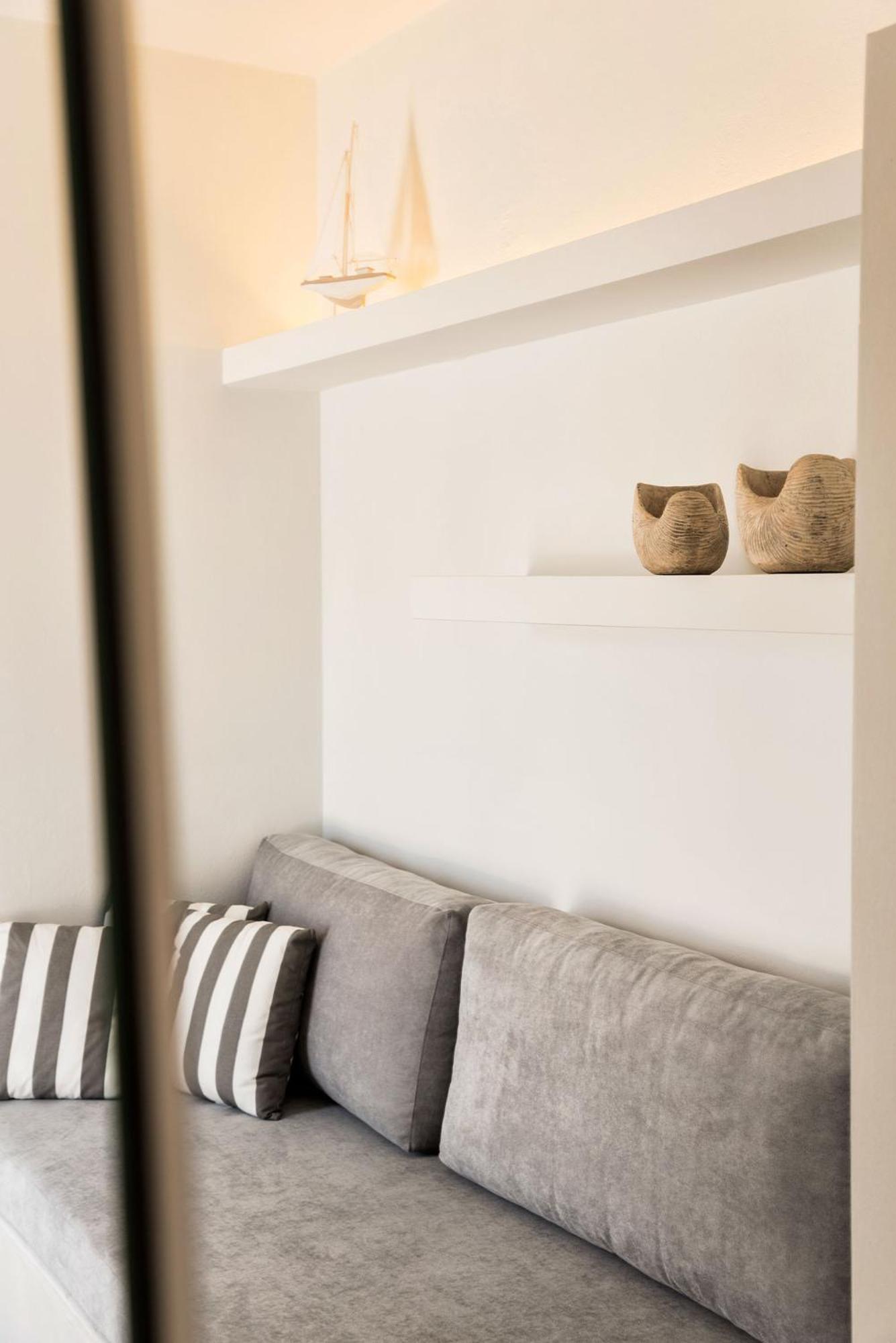 Peven Suites Náousa Eksteriør bilde